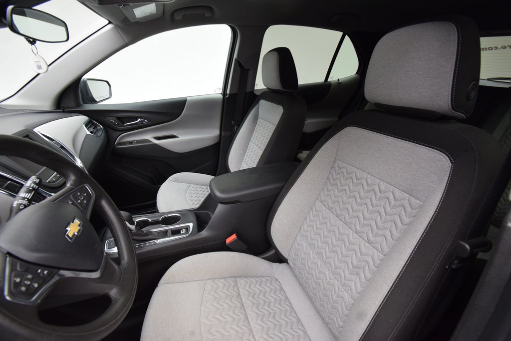 used 2023 Chevrolet Equinox car, priced at $17,200