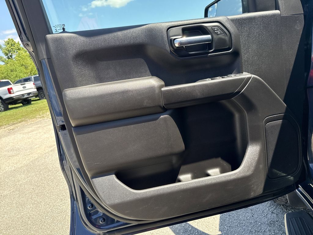 2021 Chevrolet Silverado 1500 Custom Blue at Bravo Nissan