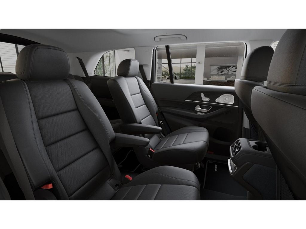 Thumbnail: 2026 Mercedes-Benz GLS - 5