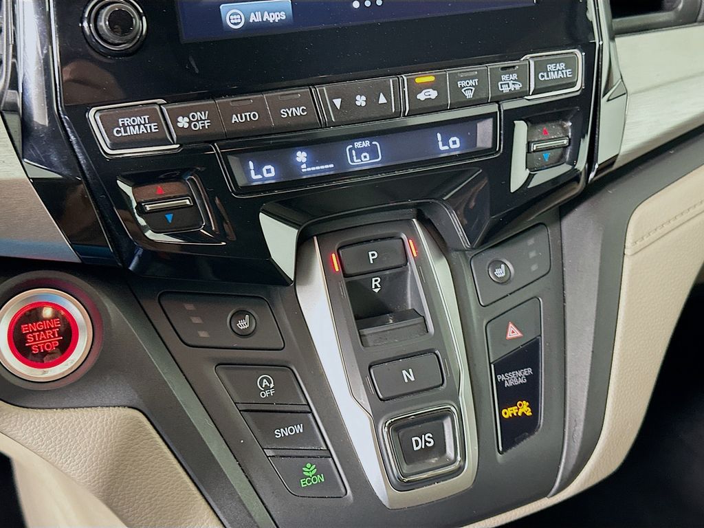 Thumbnail: 2022 Honda Odyssey - 15