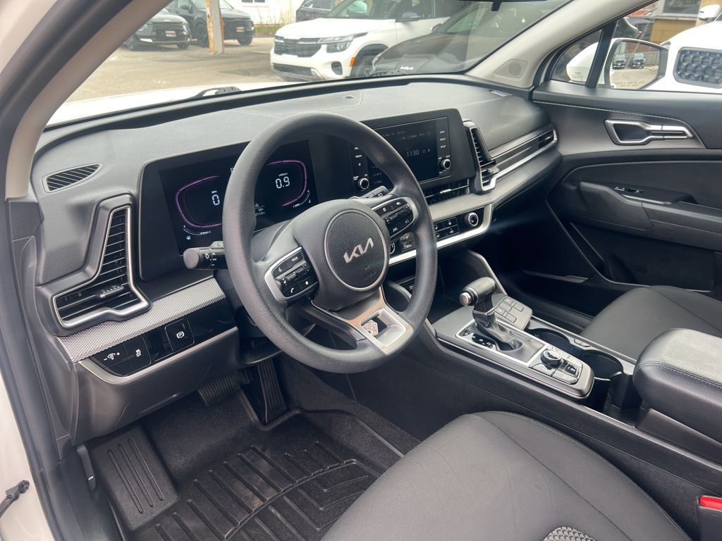 2023 Kia Sportage LX photo