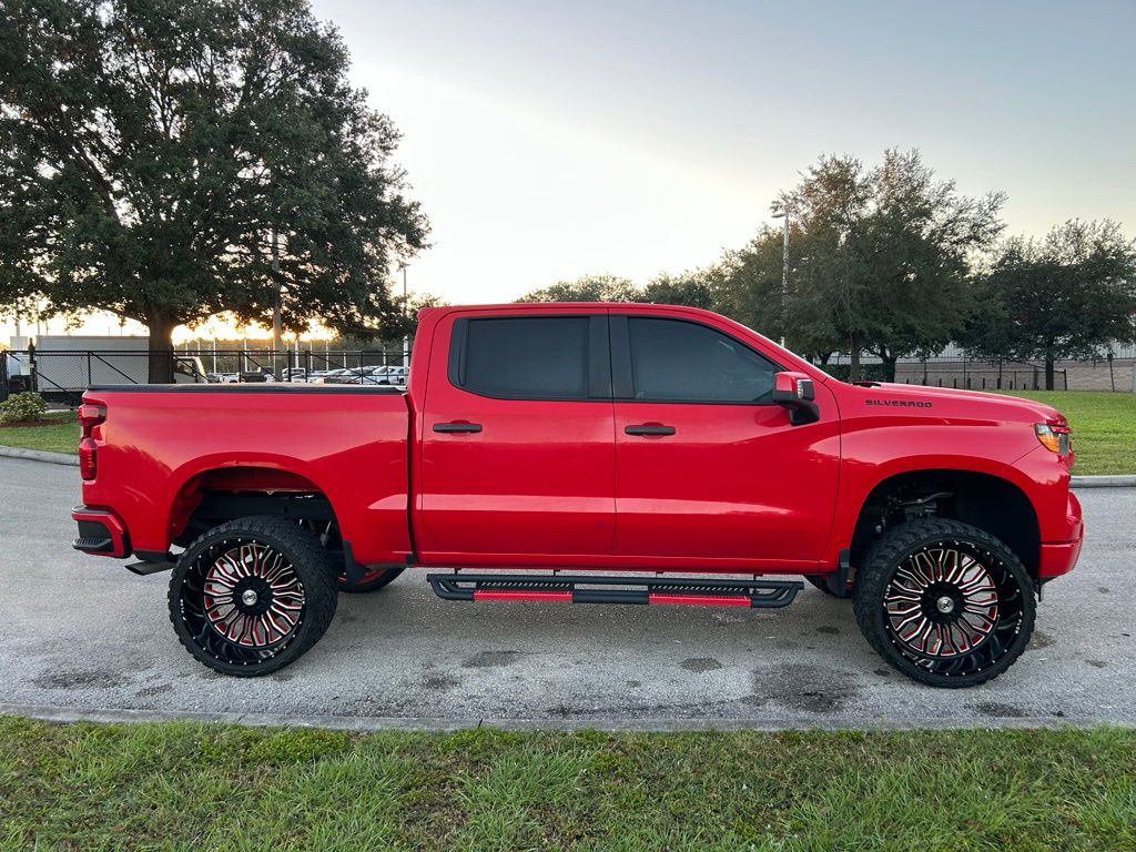 Thumbnail: 2022 Chevrolet Silverado 1500 - 6