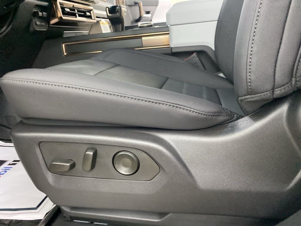 2025 GMC HUMMER EV SUV 3X photo