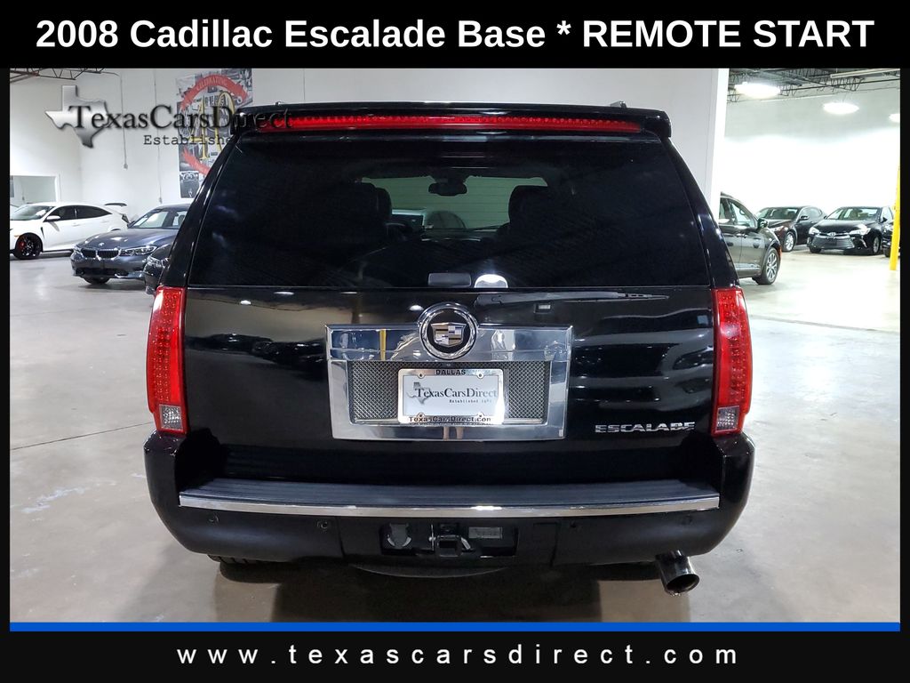 2008 Cadillac Escalade photo