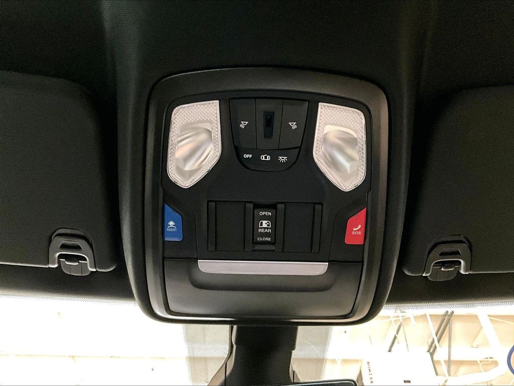 2023 Ram 1500 — photo 22