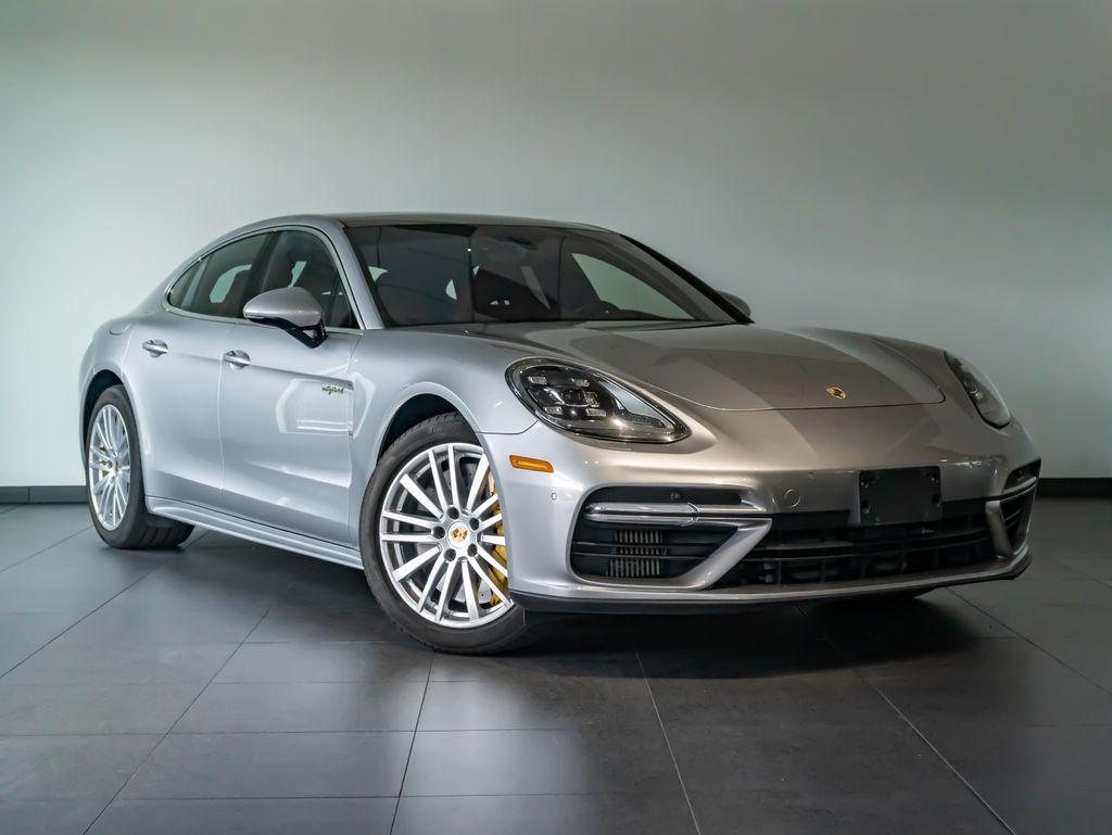 Certified Used 2018  Porsche Turbo S image 9