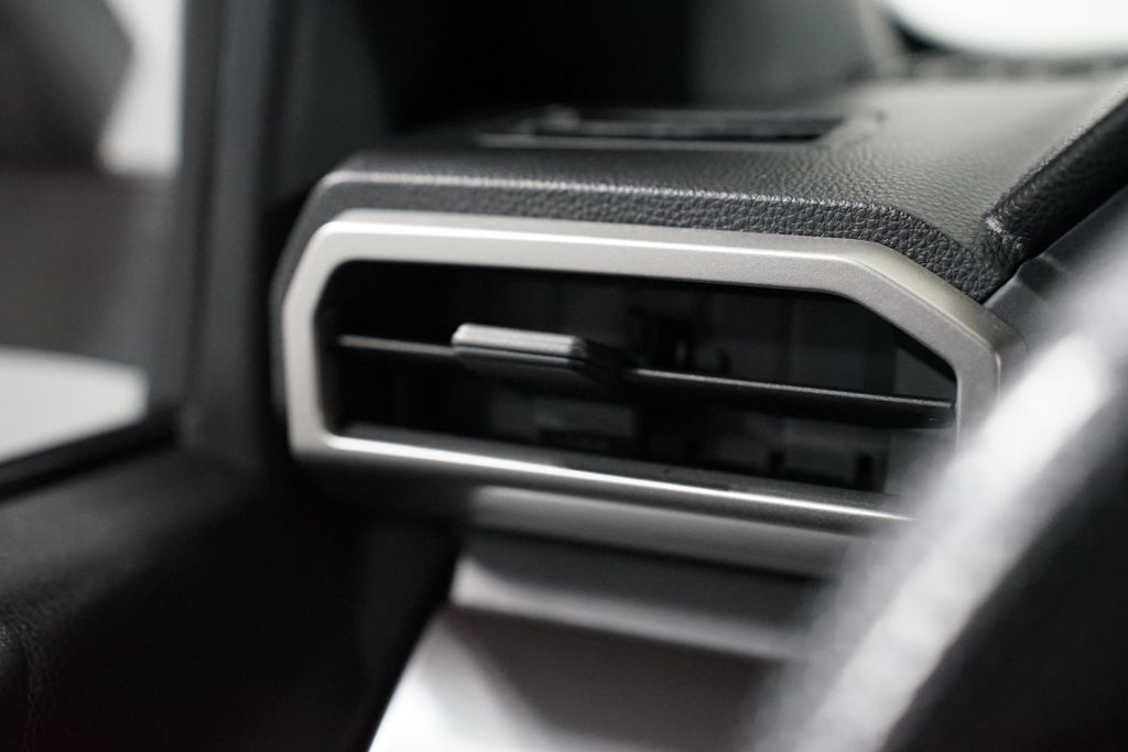 Thumbnail: 2024 Toyota Tacoma - 26