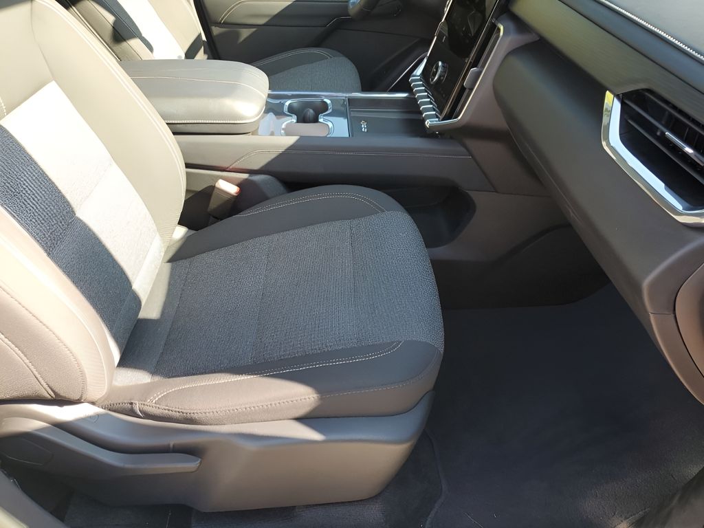 Used Car 2025 Gmc Acadia  Elevation For Sale Under $40,000 In Austin, Texas