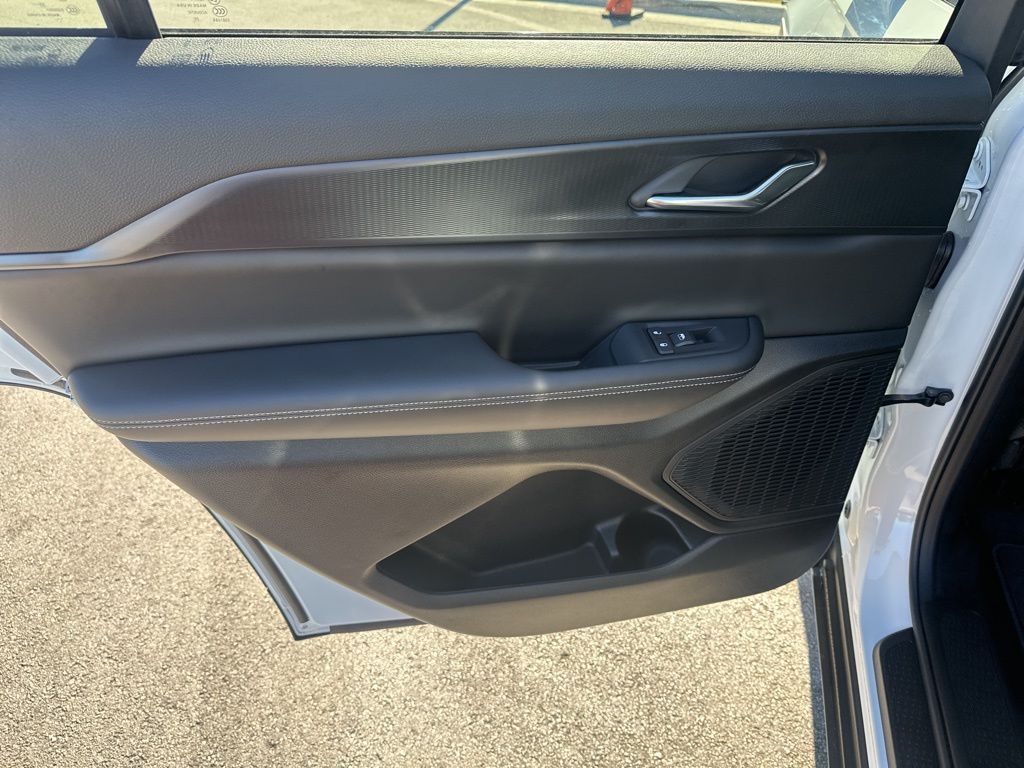 New Car 2025 Jeep Grand Cherokee L  For Sale Under $40,000 In Austin, Texas