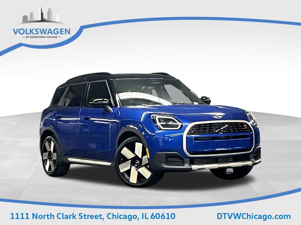 2025 MINI Countryman S's photo