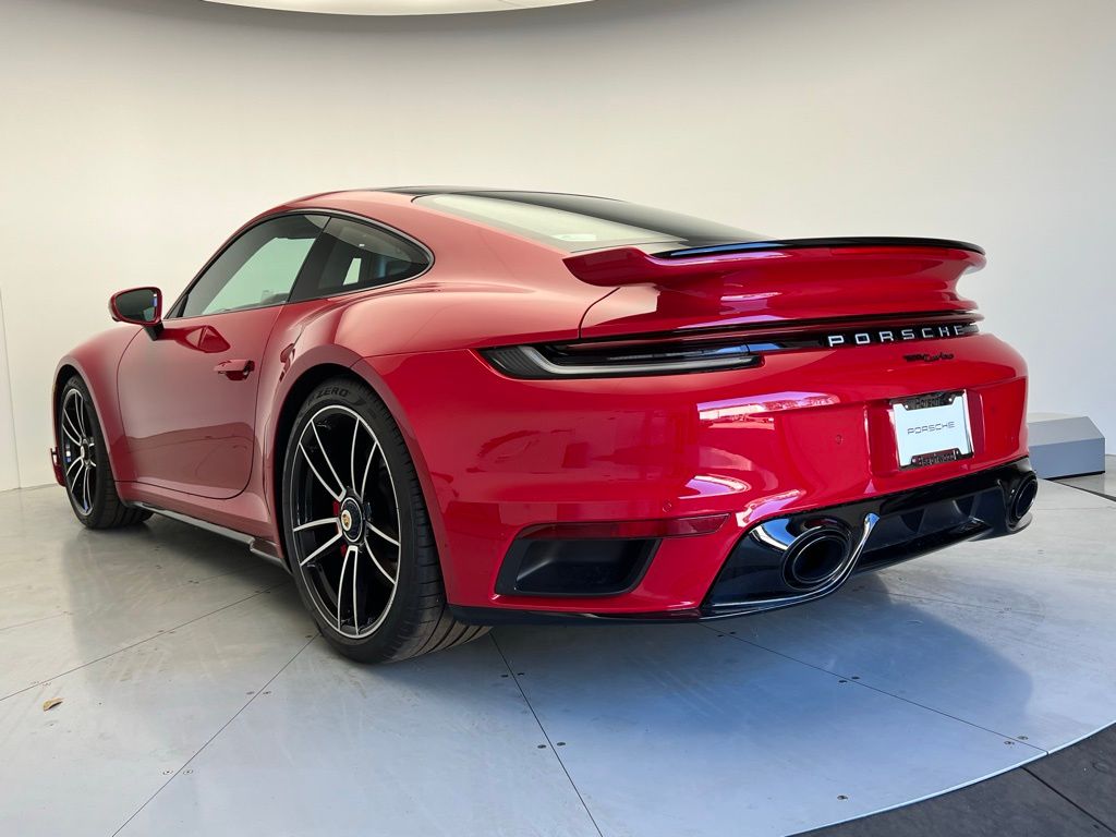 Thumbnail: 2024 Porsche 911 - 3