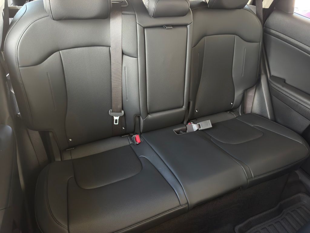 2026 Kia Sportage Hybrid EX Gray at Community Kia