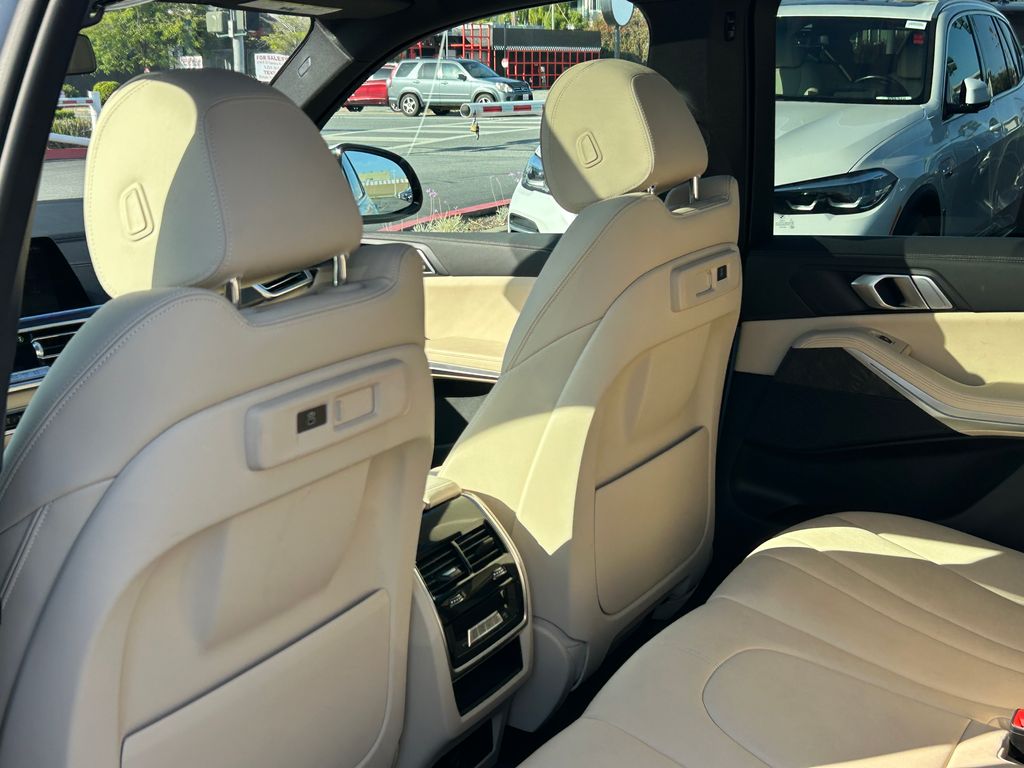 2022 BMW X5 xDrive45e 30