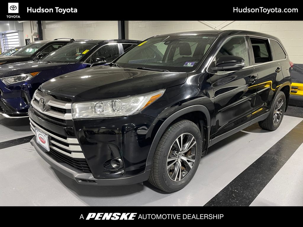 2019 Toyota Highlander LE -
                Jersey City, NJ