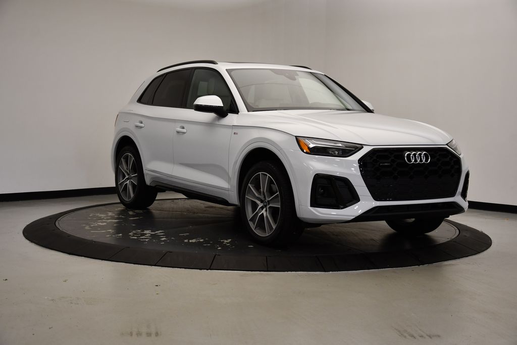 Thumbnail: 2025 Audi Q5 - 7