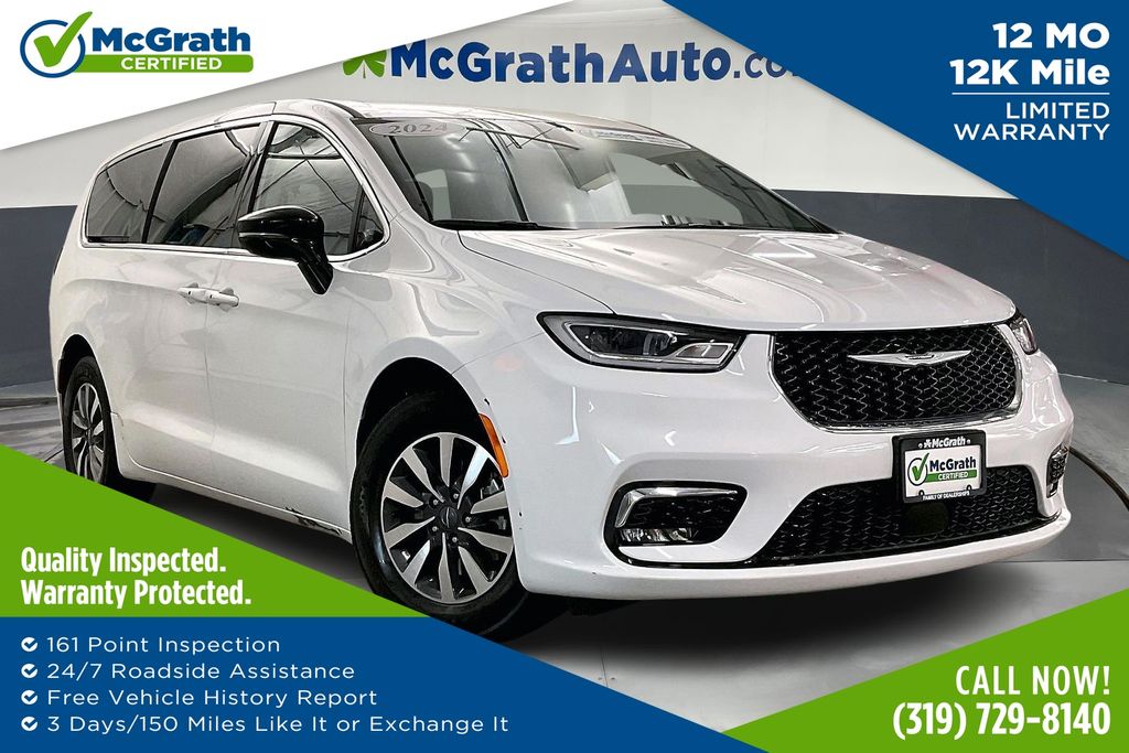 Bright White Clearcoat 2024 Chrysler Pacifica Hybrid Minivan Front-Wheel Drive Continuously Variable Transmission