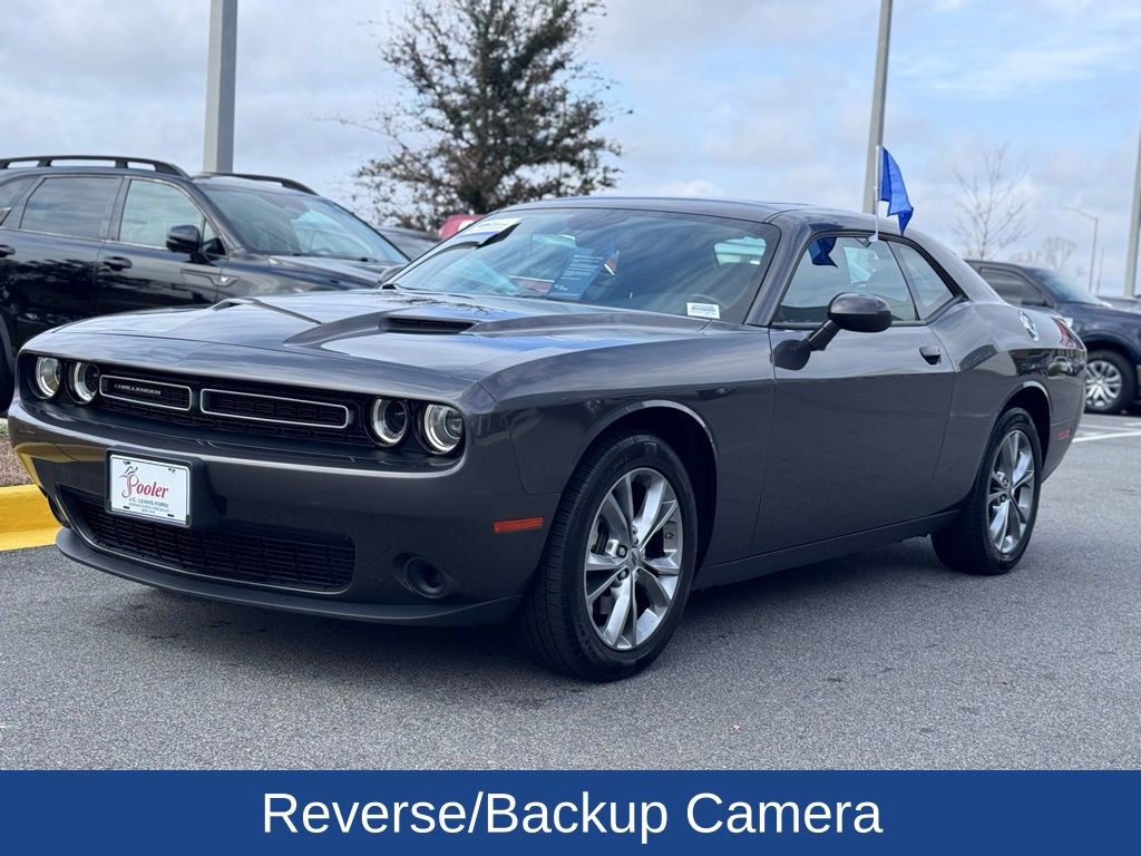 2023 Dodge Challenger SXT AWD