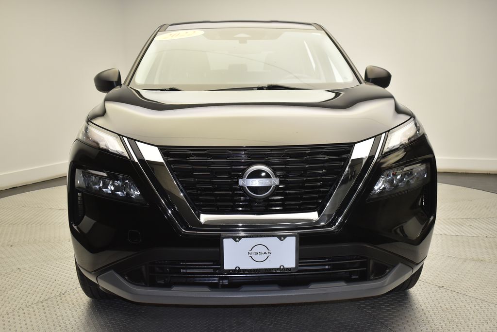 2022 Nissan Rogue S 2