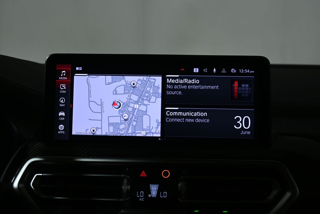 Thumbnail: 2023 BMW X4 - 21