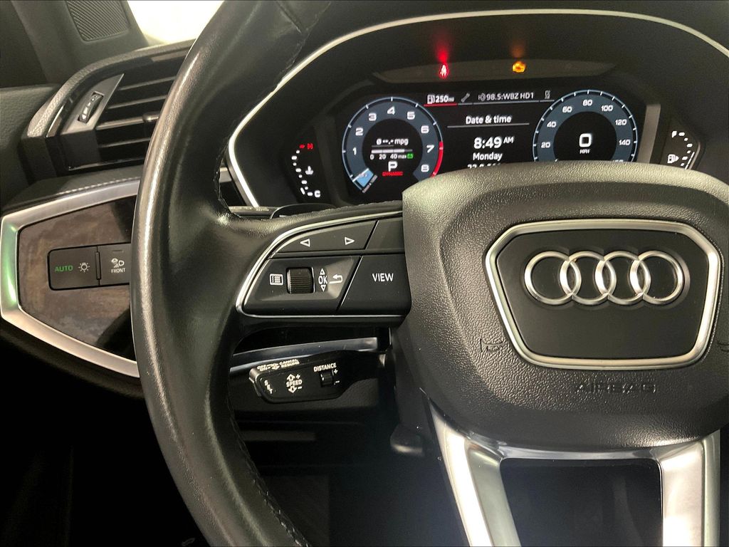 2024 Audi Q3 — photo 23
