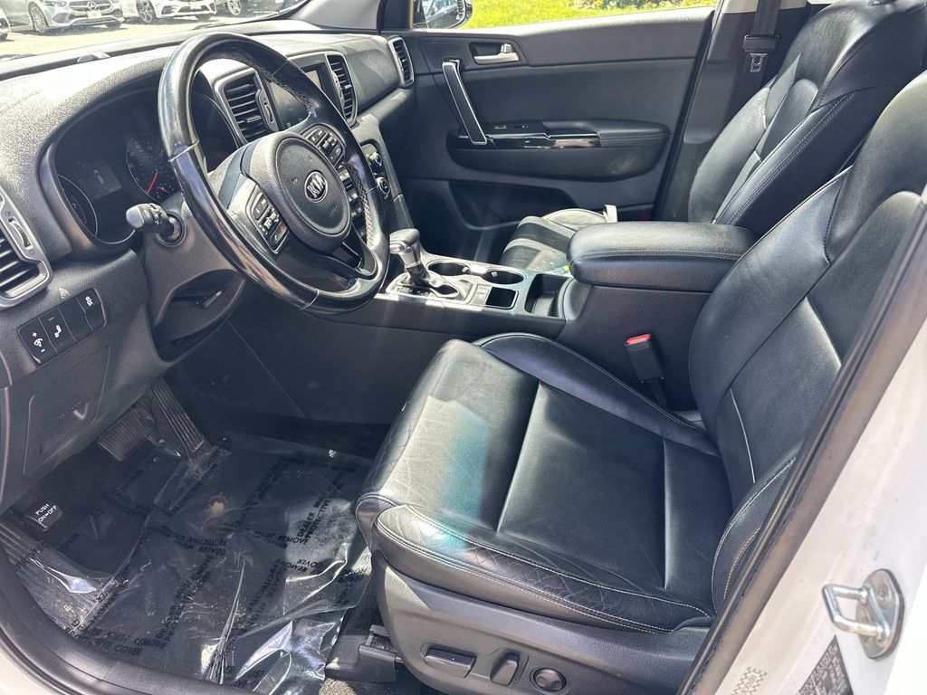 Thumbnail: 2019 Kia Sportage - 15
