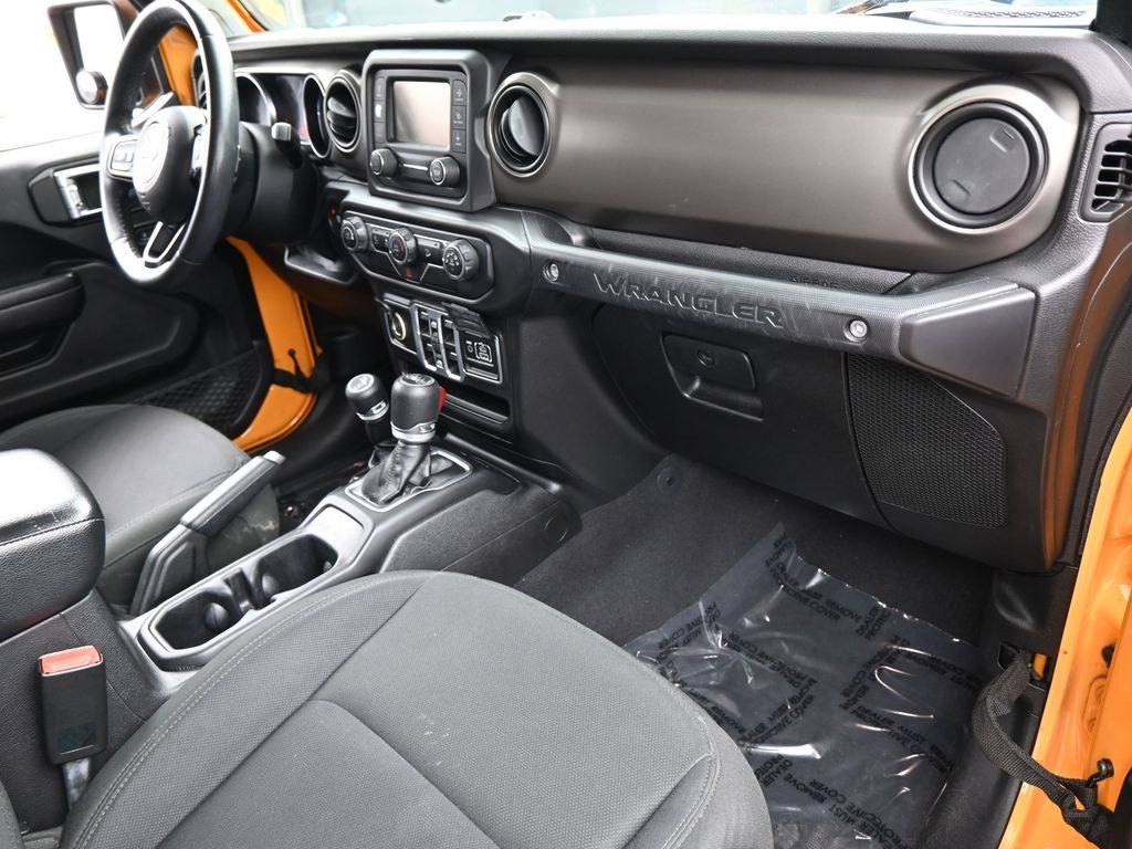 Used 2018 Hellayella Clearcoat Jeep Unlimited Sport S image 43