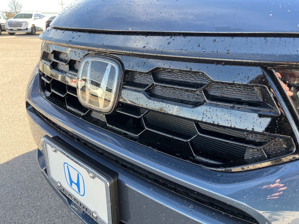 Thumbnail: 2026 Honda Odyssey - 16