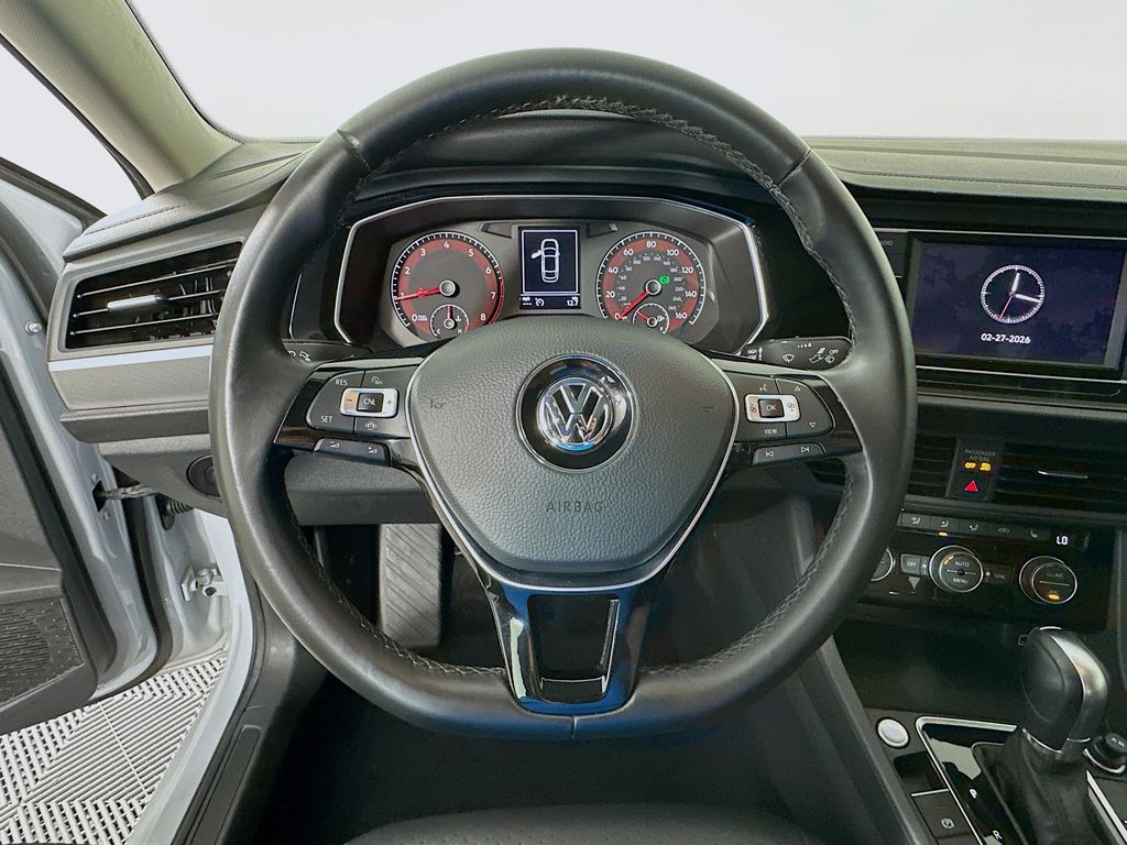 Thumbnail: 2019 Volkswagen Jetta - 11