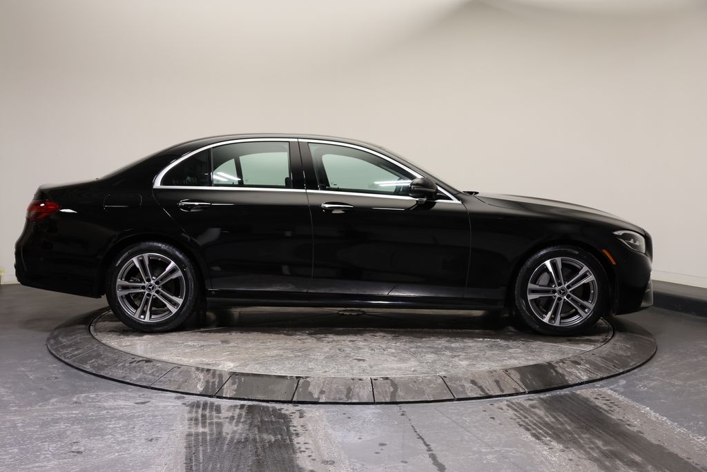 Thumbnail: 2023 Mercedes-Benz E-Class - 8