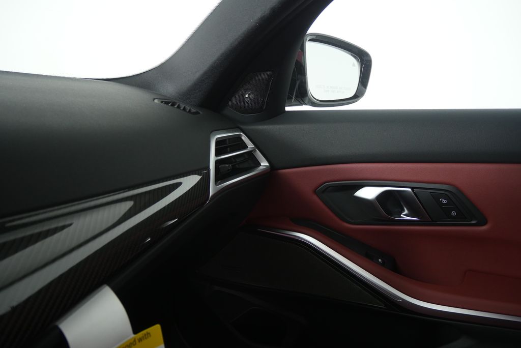 Thumbnail: 2026 BMW 3 Series - 26