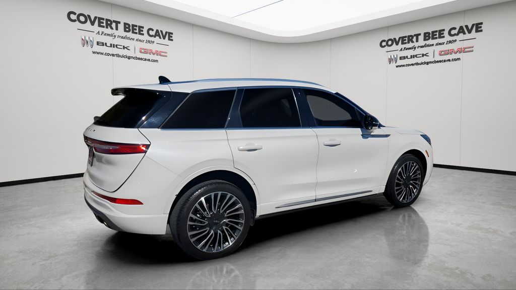 Used Car 2020 Lincoln Corsair  Reserve For Sale Under $30,000 In Austin, Texas