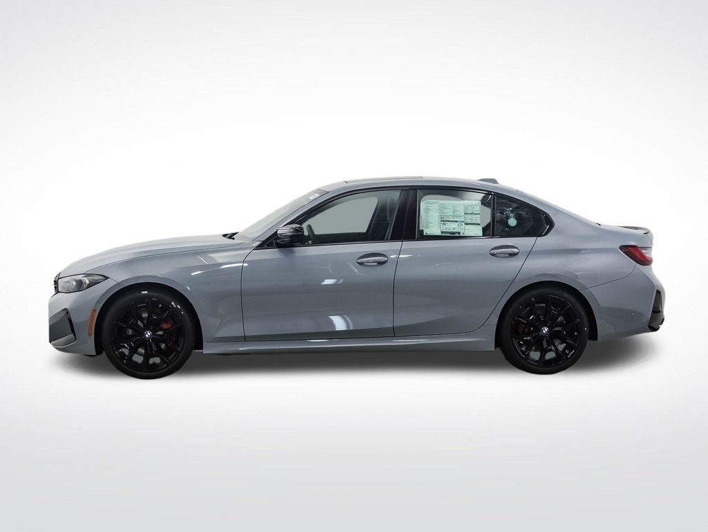 Thumbnail: 2026 BMW 3 Series - 2