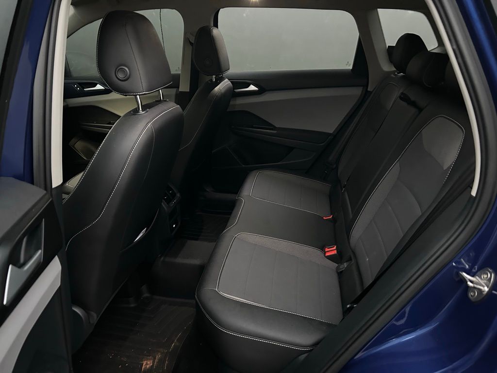 Thumbnail: 2022 Volkswagen Taos - 13