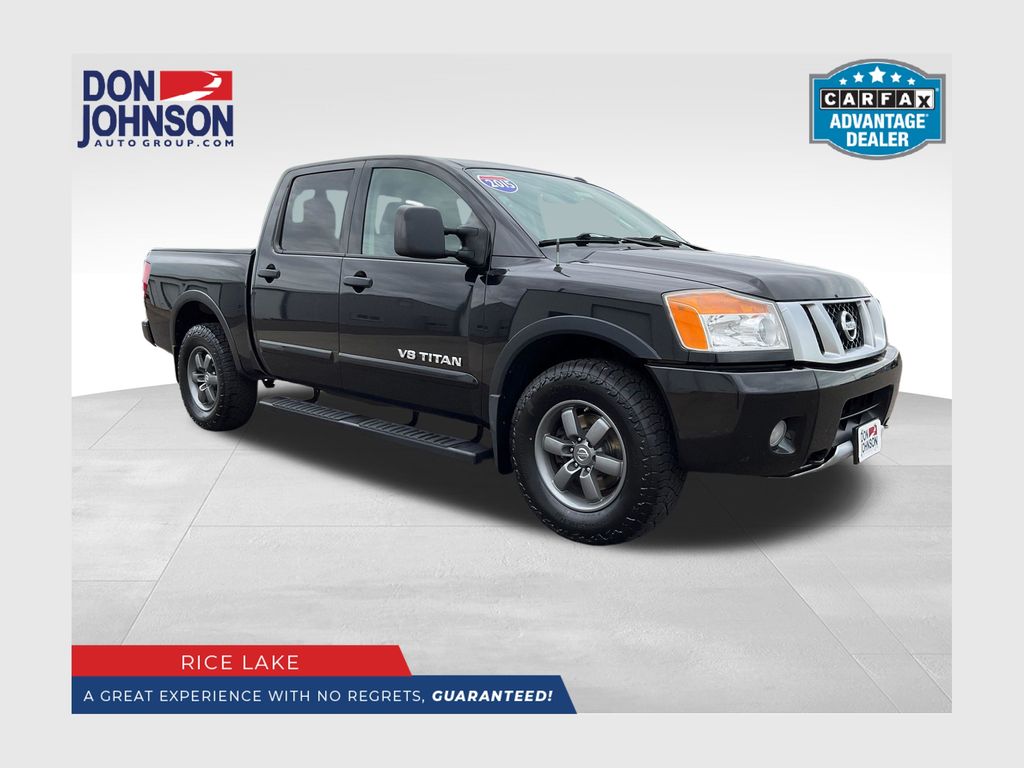 Gray (Magnetic Black) 2015 Nissan Titan Pickup Truck Four-Wheel Drive 5-Speed Automatic
