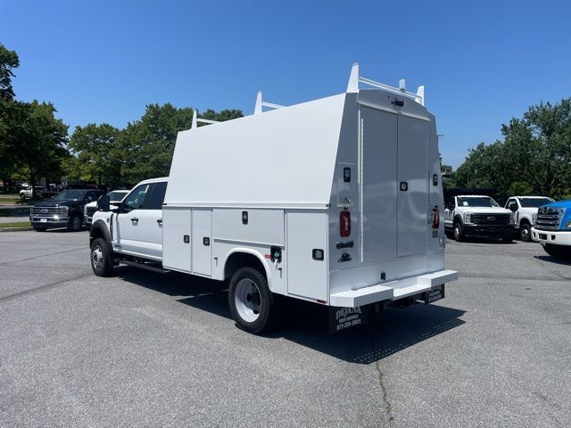 2025 Ford F-550 Chassis XL