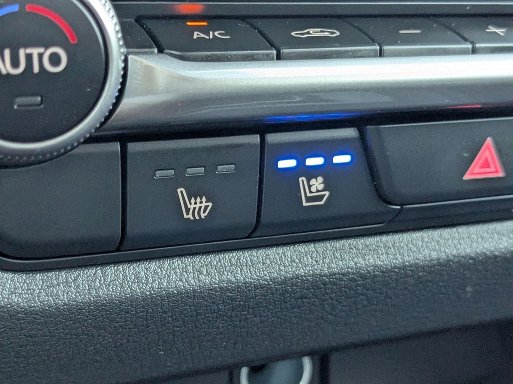 2026 Mazda CX-50 2.5 S Premium