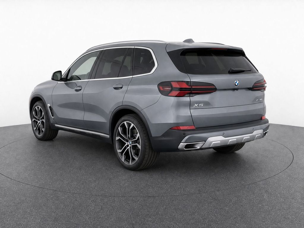 Thumbnail: 2026 BMW X5 - 5