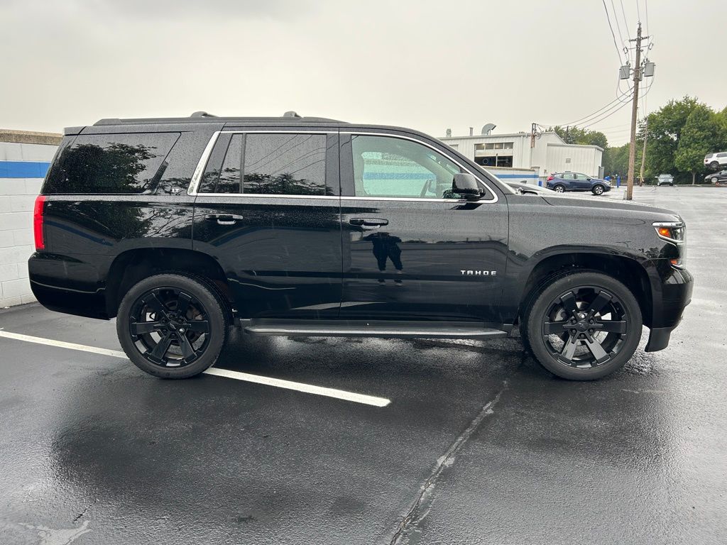 Thumbnail: 2018 Chevrolet Tahoe - 6