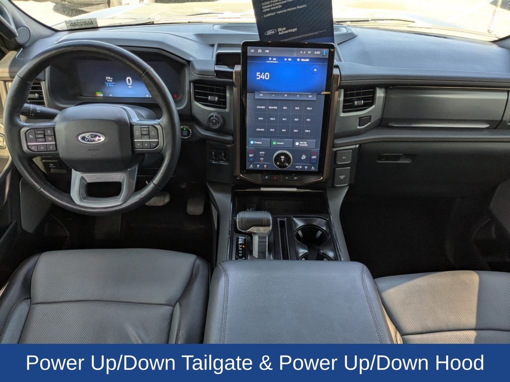 2023 Ford F-150 Lightning LARIAT