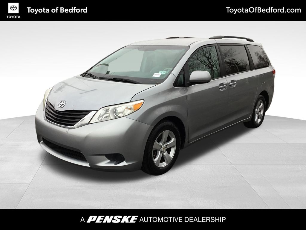 2012 Toyota Sienna LE -
                  Bedford, OH