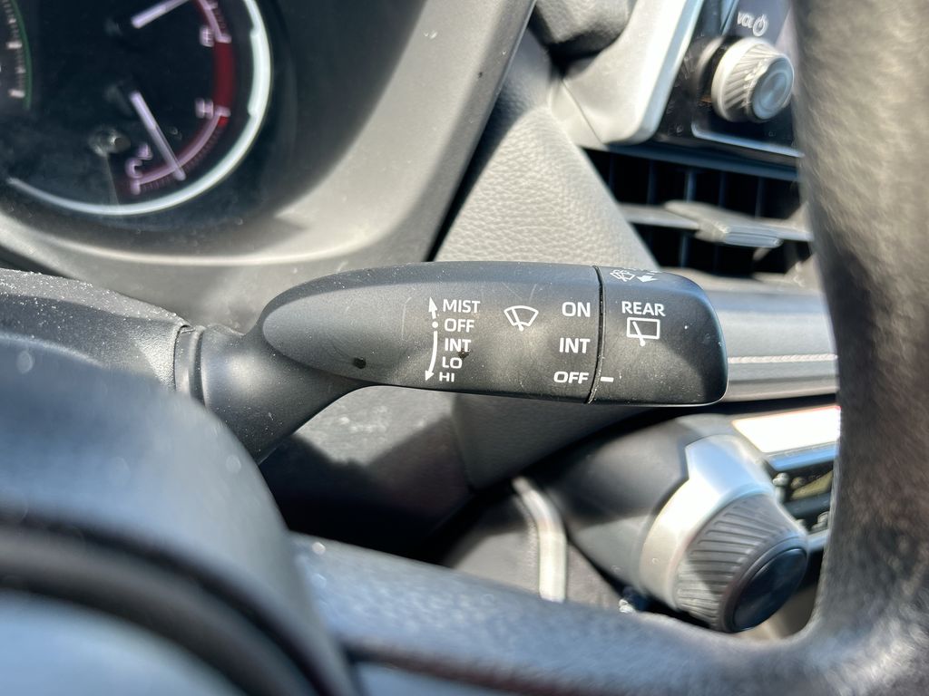 Thumbnail: 2024 Toyota RAV4 - 18