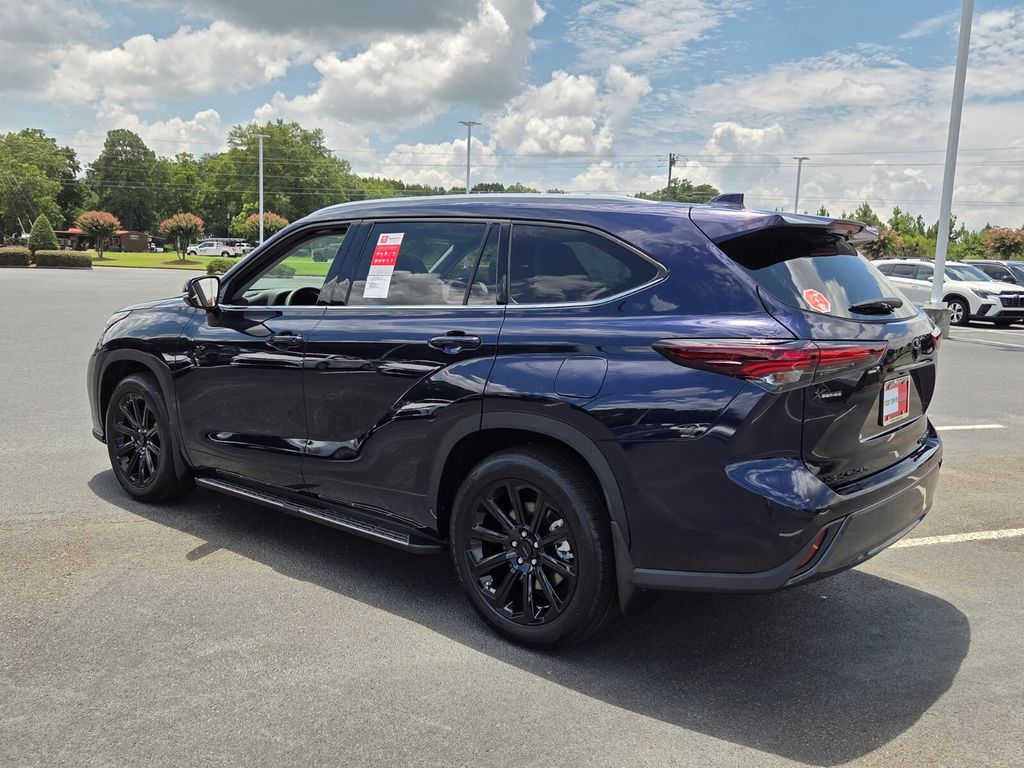 New 2026 Toyota Highlander SUV