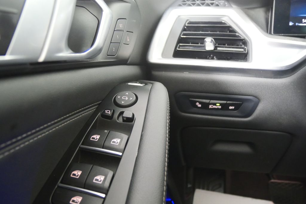 Thumbnail: 2024 BMW X5 - 21