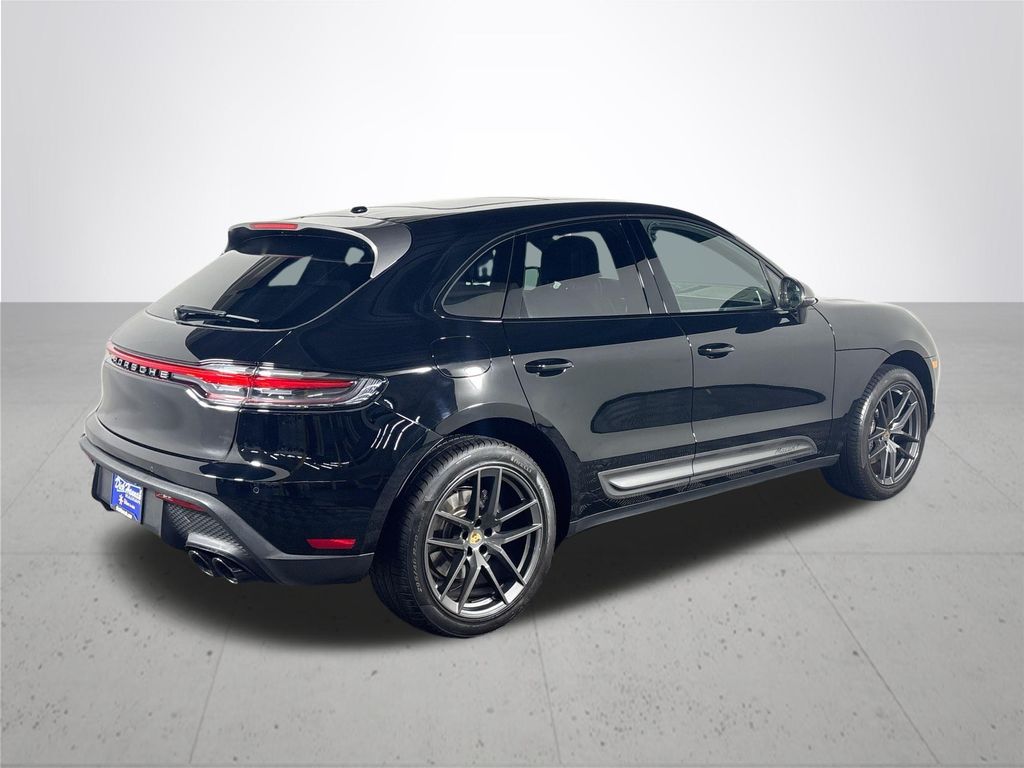 2024 Porsche Macan T