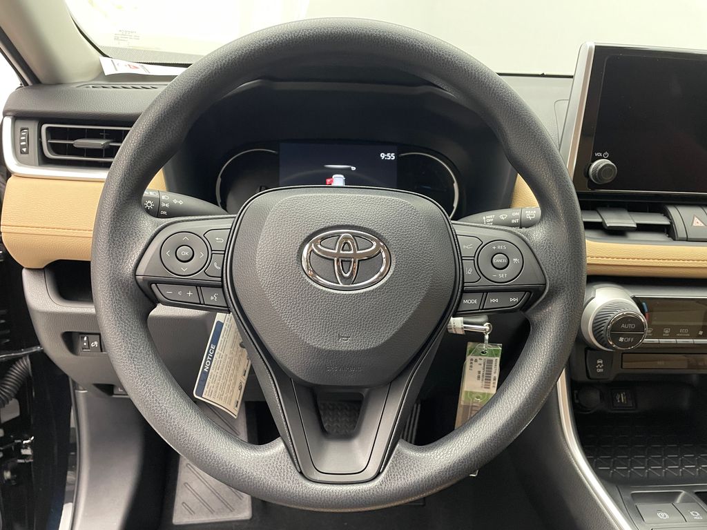 Thumbnail: 2025 Toyota RAV4 - 20