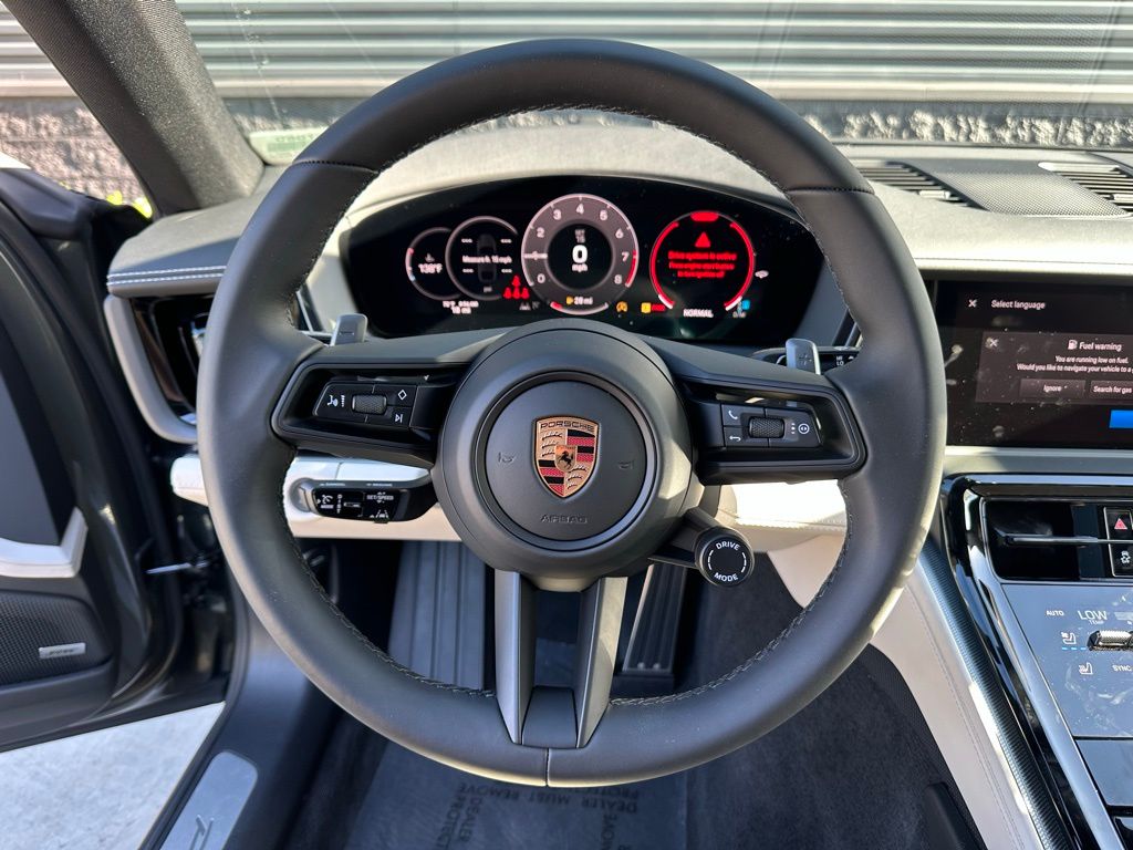 2024 Porsche Panamera  14