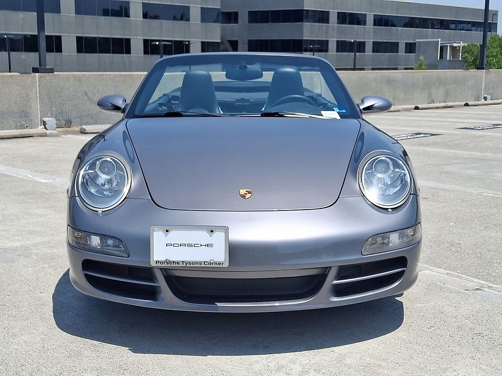 Thumbnail: 2005 Porsche 911 - 6