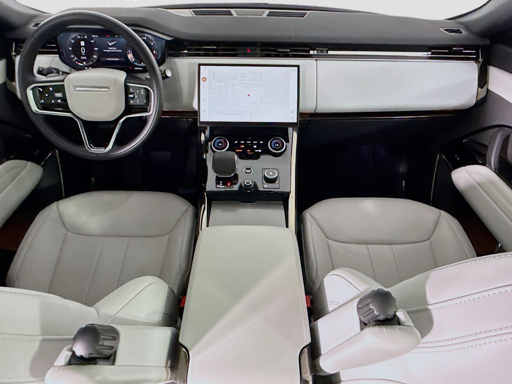 Thumbnail: 2023 Land Rover Range Rover Sport - 13