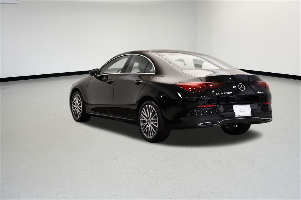 Thumbnail: 2025 Mercedes-Benz CLA - 3