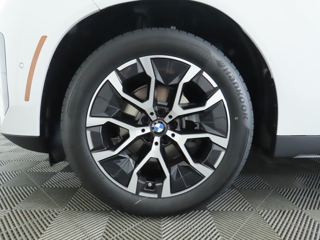 Thumbnail: 2026 BMW X3 - 31